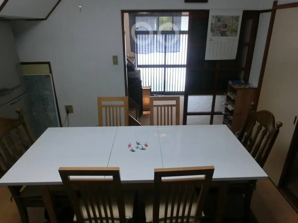元箱根ゲストハウス 2*, 箱根町